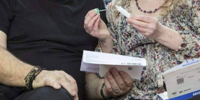 Easy Read: Bowel Cancer Screening